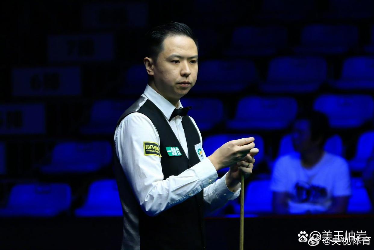 雪教练为参 雪教练为参