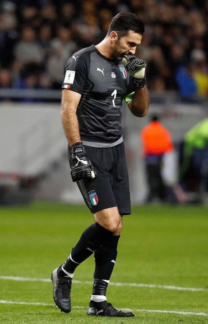 球队在引援 球队在引援